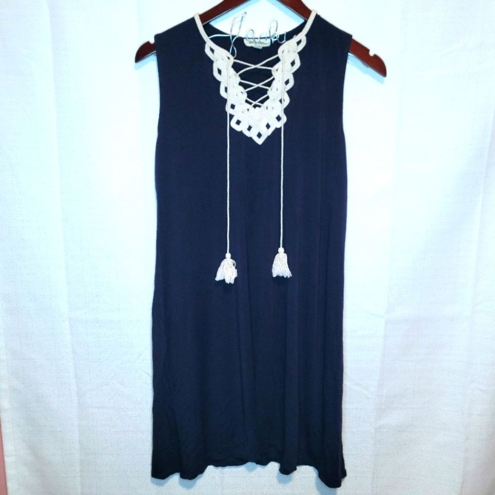Max Studio Navy Blue Lace Crochet Neckline Sleeveless Dress Size Small